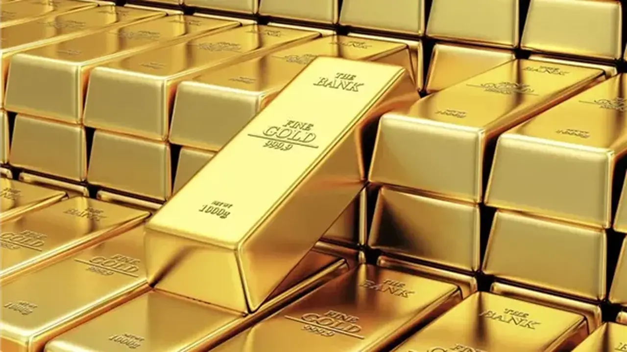 سعر الذهب يستقر عند 4409 دولار رغم خسائر بلغت 16 بالمئة مؤخرًا